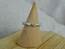 Load image into Gallery viewer, Geometric Spot Sterling Silver Ring