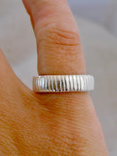Load image into Gallery viewer, Chunky Striped Sterling Silver Ring
