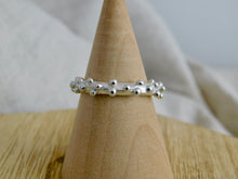 Load image into Gallery viewer, Geometric Spot Sterling Silver Ring