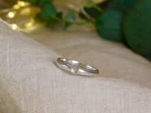 Load image into Gallery viewer, Tiny Labradorite Pebble Sterling Silver Ring