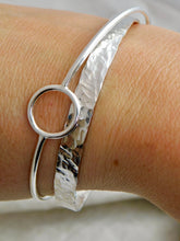 Load image into Gallery viewer, Chunky Interlocking Sterling Silver Bangle