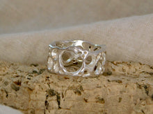 Load image into Gallery viewer, Wide Sea Sponge Sterling Silver Ring