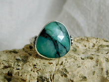 Load image into Gallery viewer, Boho Emerald Sterling Silver Ring