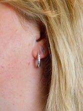 Load image into Gallery viewer, Chunky Hammered Sterling Silver Open Hoop Studs