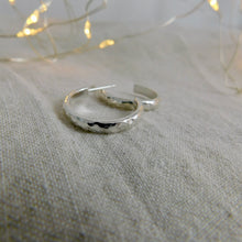 Load image into Gallery viewer, Chunky Hammered Sterling Silver Open Hoop Studs