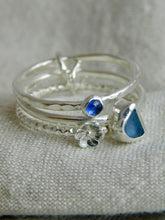 Load image into Gallery viewer, Cornflower Blue Sea Glass Triple Sterling Silver Ring