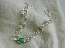 Load image into Gallery viewer, Emerald Sterling Silver Heart and Hoop Link Bracelet