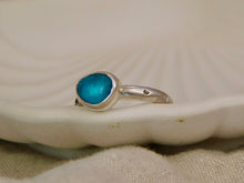 Load image into Gallery viewer, Bright Blue Aztec Stamped Sea Glass Sterling Silver Ring