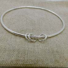 Load image into Gallery viewer, Made To Order Three Rings Sterling Silver Bangle