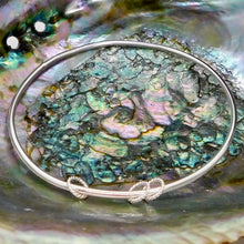 Load image into Gallery viewer, Made To Order Three Twisted Rings Sterling Silver Bangle