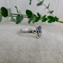 Load image into Gallery viewer, Labradorite and Moonstone Sea Foam Sterling Silver Ring
