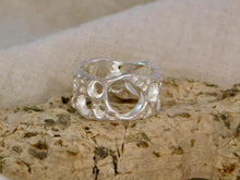 Load image into Gallery viewer, Wide Sea Sponge Sterling Silver Ring
