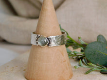Load image into Gallery viewer, Rose Cut Labradorite Sterling Silver Ring
