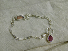 Load image into Gallery viewer, Mauve and Red Sea Glass Sterling Silver Paperclip Chain Bracelet

