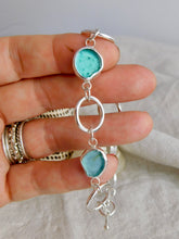 Load image into Gallery viewer, Statement Sea Glass Sterling Silver Hoop Link Bracelet
