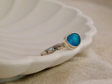 Load image into Gallery viewer, Bright Blue Aztec Stamped Sea Glass Sterling Silver Ring
