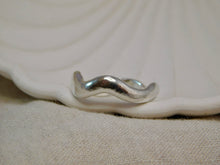 Load image into Gallery viewer, Smooth Waves Sterling Silver Ring
