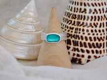 Load image into Gallery viewer, Teal Sea Glass Chunky Sterling Silver Ring
