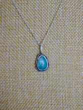 Load image into Gallery viewer, Emerald Rope Trim Sterling Silver Pendant
