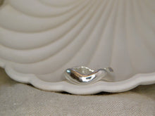 Load image into Gallery viewer, Smooth Waves Sterling Silver Ring
