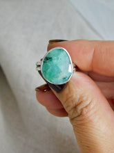 Load image into Gallery viewer, Emerald Aztec Stamped Sterling Silver Ring

