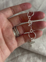 Load and play video in Gallery viewer, Statement Sea Glass Sterling Silver Hoop Link Bracelet
